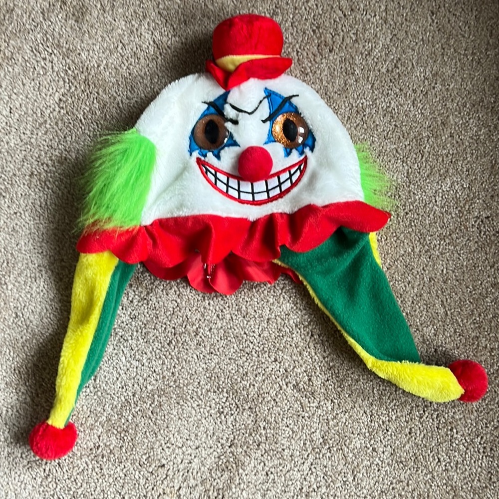 🤡 BEANIE